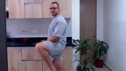 Snapshot of maximussantorini chatting on 03.01.26 maximus online show from 03.01.26