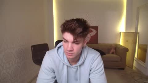 Snapshot of maxkaiden chatting on 03.07.25 MaxKaiden online show from 03.07.25