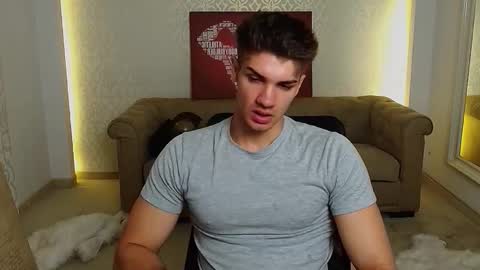 Snapshot of maxkaiden chatting on 09.12.25 MaxKaiden online show from 09.12.25