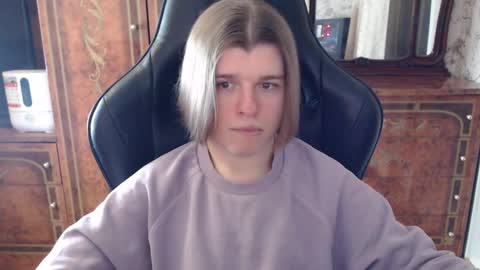 Max online show from 02.19.25