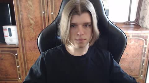 Max online show from 02.23.25