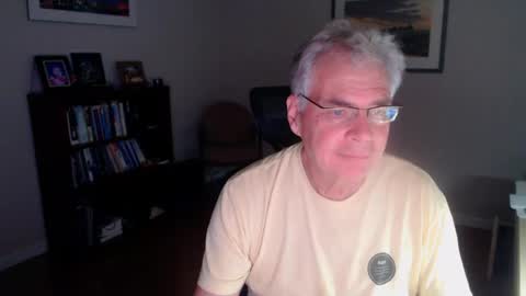 Snapshot of maxsterize2 chatting on 07.19.26 maxsterize2 online show from 07.19.26