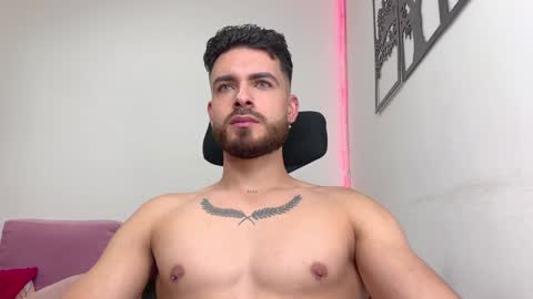 Snapshot of maxtowers chatting on 12.07.24 Maxi online show from 12.07.24