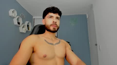 Snapshot of maxtowers chatting on 03.10.26 Maxi online show from 03.10.26