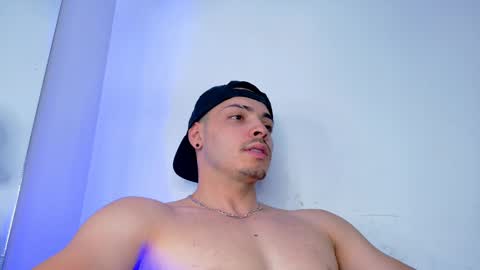 MAX online show from 09.09.25