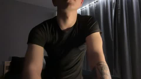 Max online show from 04.19.26