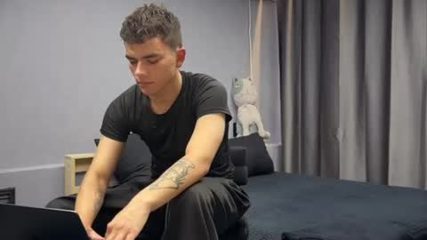 Max online show from 07.06.26