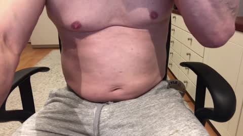 Max online show from 01.20.25