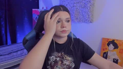 Snapshot of maxxxine_ chatting on 12.08.24 Maxine Minx online show from 12.08.24