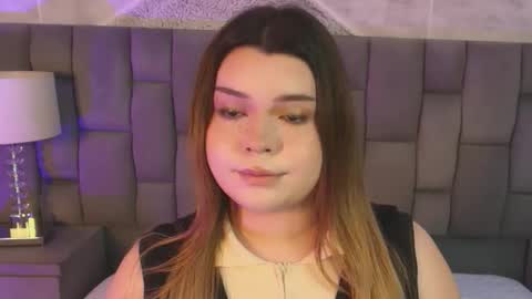 Snapshot of maxxxine_ chatting on 12.03.25 Maxine Minx online show from 12.03.25