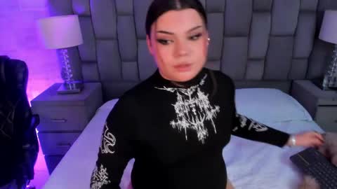 Maxine Minx online show from 03.10.26