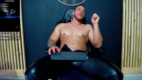 maxxxpowerful online show from 02.19.25