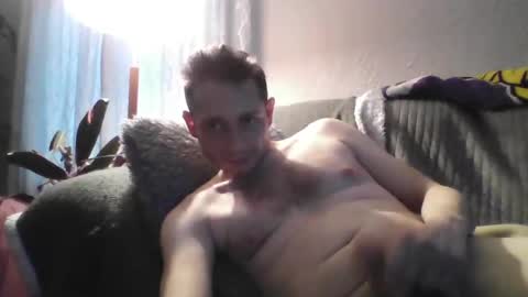 Snapshot of maxyieldz420 chatting on 03.11.25 maxyieldz420 online show from 03.11.25