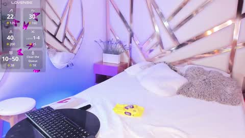 Maya online show from 01.11.25