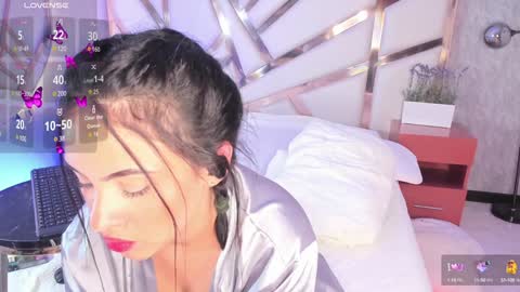 Maya online show from 01.11.25