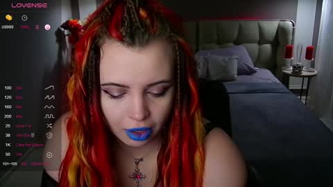 Maya Mils online show from 01.27.25