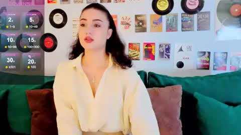 Snapshot of maya_rogerss chatting on 06.16.26 Maya online show from 06.16.26