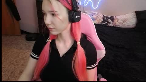 Maya Viola online show from 02.10.26