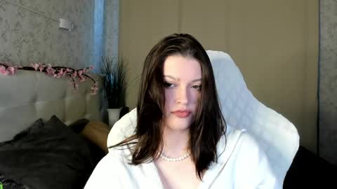 Snapshot of mayaamimi chatting on 06.07.26 Mimi online show from 06.07.26