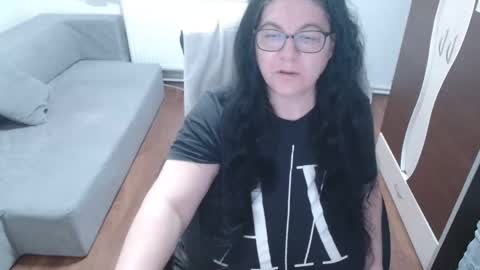 Maya online show from 03.31.26