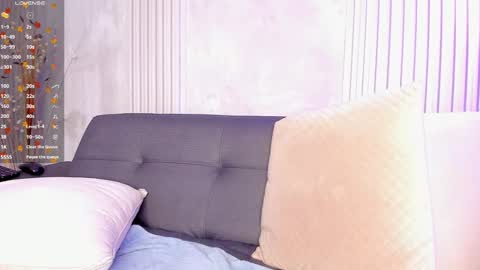 Snapshot of mayacardenas chatting on 12.27.24 Maya online show from 12.27.24