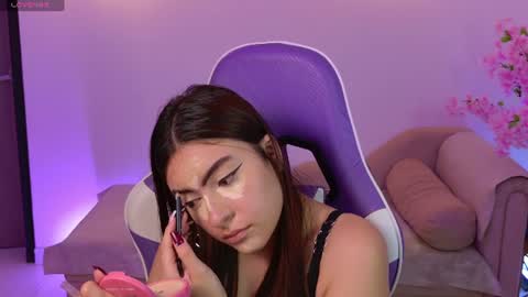 Maya Vexx online show from 06.26.26