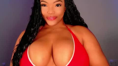 Snapshot of maybabi chatting on 10.21.25 MayBabi online show from 10.21.25