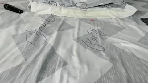 Maybelline69 online show from 10.16.25