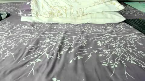 Maybelline69 online show from 10.28.25