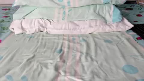 Maybelline69 online show from 12.16.25