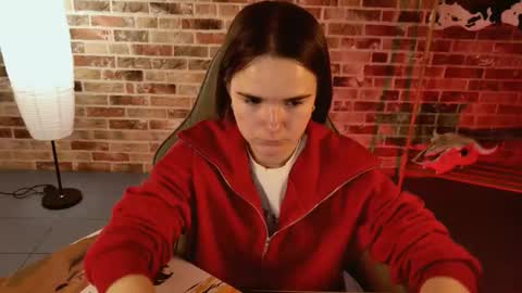 Snapshot of maybloom_ chatting on 11.10.25 maybloom_ online show from 11.10.25