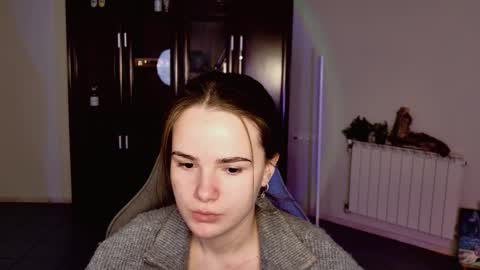 maybloom_ online show from 01.06.26