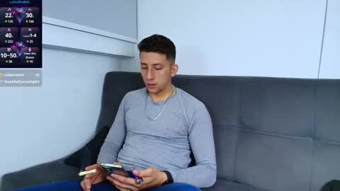 Snapshot of maykol_victoria chatting on 02.13.25 Maykol victoria1624 online show from 02.13.25