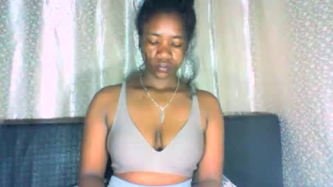 mayrah online show from 10.10.25