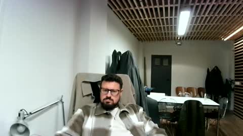 Snapshot of maythe4bwu chatting on 10.23.25 maythe4bwu online show from 10.23.25