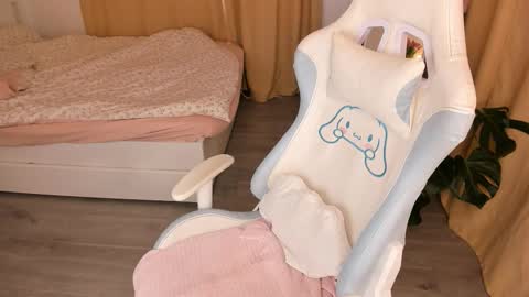  Mila  online show from 03.10.26