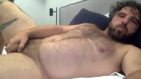 Snapshot of mazl0w chatting on 07.22.26 mazl0w online show from 07.22.26