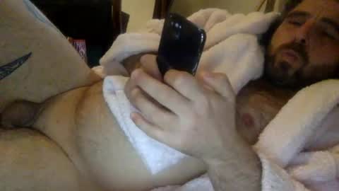 Snapshot of mazl0w chatting on 07.24.26 mazl0w online show from 07.24.26