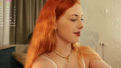 Snapshot of mazymayes chatting on 04.14.26 Mazy online show from 04.14.26