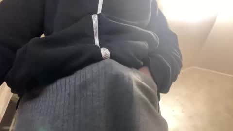 Snapshot of mazza9623 chatting on 12.10.24 mazza9623 online show from 12.10.24