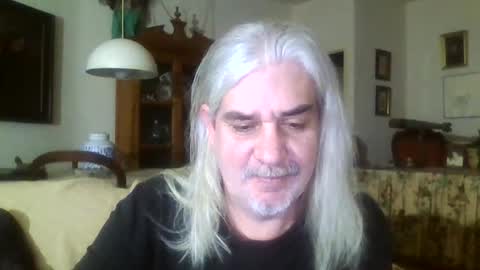 Snapshot of mc_manu chatting on 12.24.24 Manu online show from 12.24.24