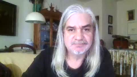 Snapshot of mc_manu chatting on 12.26.24 Manu online show from 12.26.24