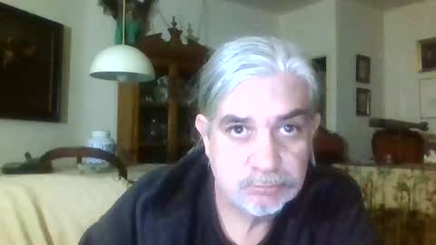 Snapshot of mc_manu chatting on 12.27.24 Manu online show from 12.27.24
