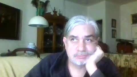 Snapshot of mc_manu chatting on 12.27.24 Manu online show from 12.27.24