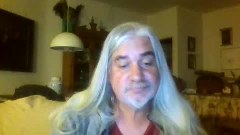 Snapshot of mc_manu chatting on 11.22.25 Manu online show from 11.22.25