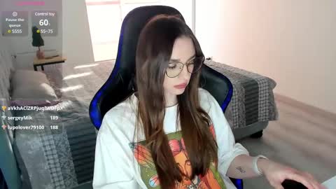 mcfly_11 online show from 02.09.25