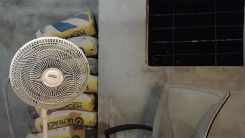 Mcgregor online show from 09.12.25