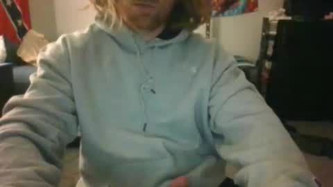 Snapshot of md3211 chatting on 12.03.25 md3211 online show from 12.03.25