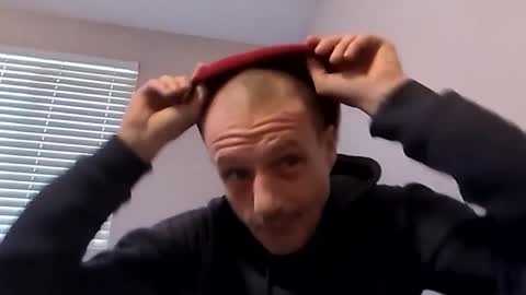 Snapshot of meanfinger chatting on 02.09.26 Jizzy online show from 02.09.26