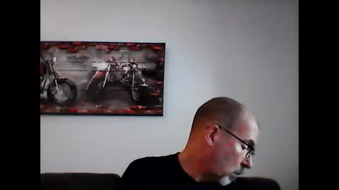 Snapshot of meathome3 chatting on 02.07.25 me at home online show from 02.07.25